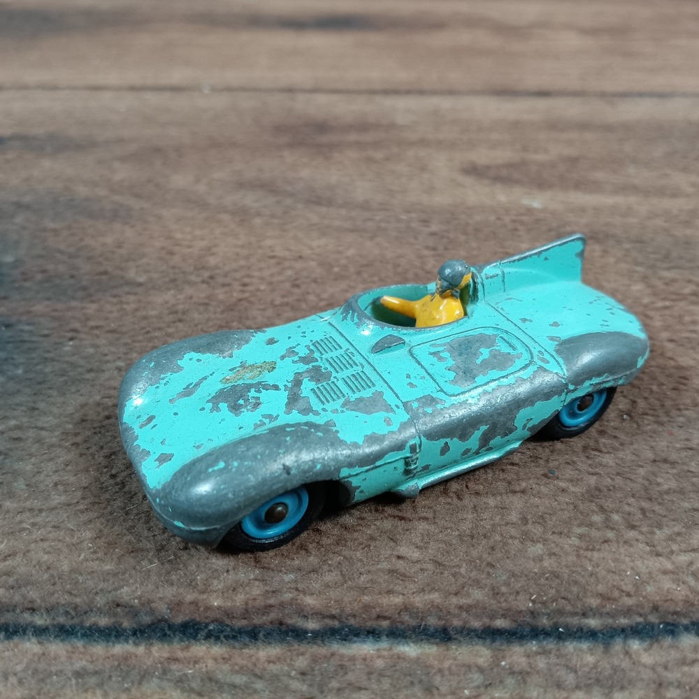 Vintage Dinky Toys 238 Jaguar Type D Race Car Made in England Meccano Turquoise